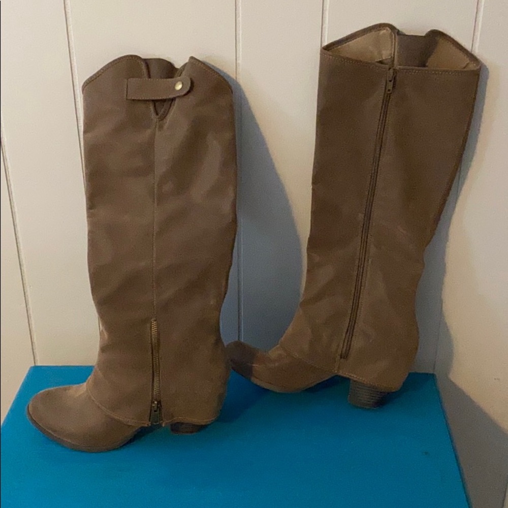 Fergalicious knee high boot
